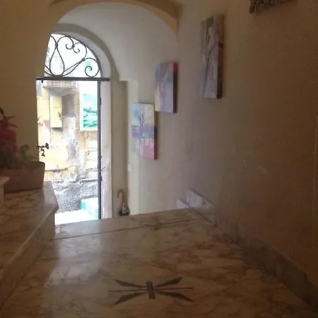 Alojamento de Acomodação e Pequeno-almoço Le Vie D'arte Agrigento
